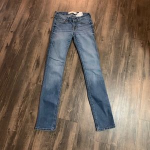 Hollister Skinny Jean Size 1 L 25 W 34 L